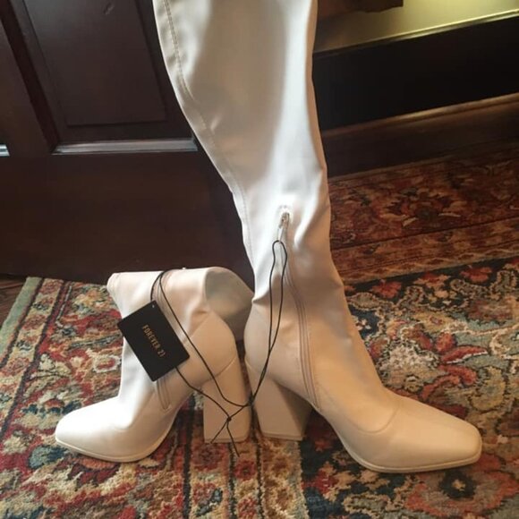 Forever 21 White Faux Leather Knee-High Boots - Picture 5 of 7
